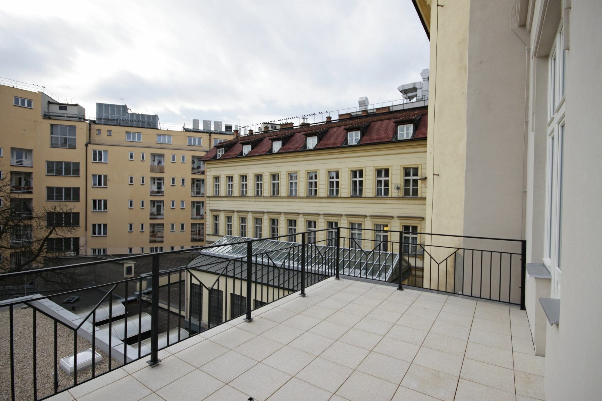 Elizabeth Suites Praga Esterno foto